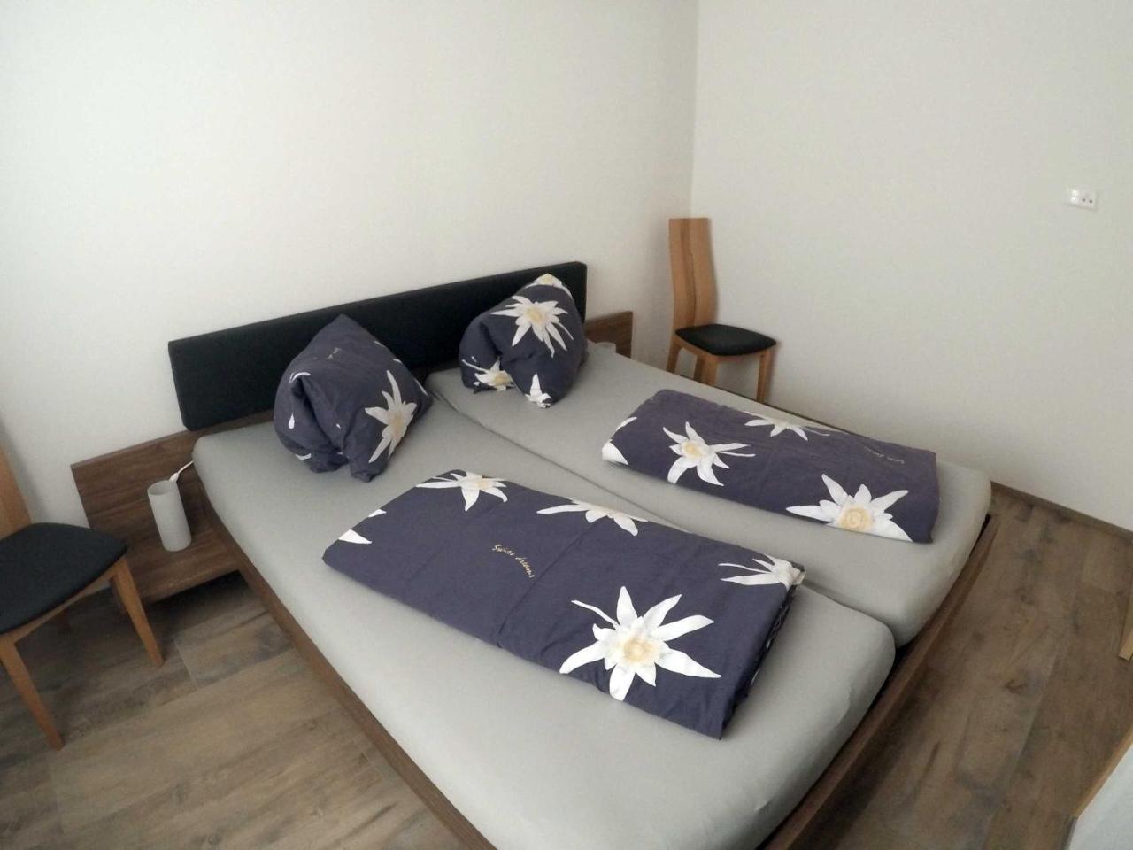 VellaHaus Baracca公寓 外观 照片